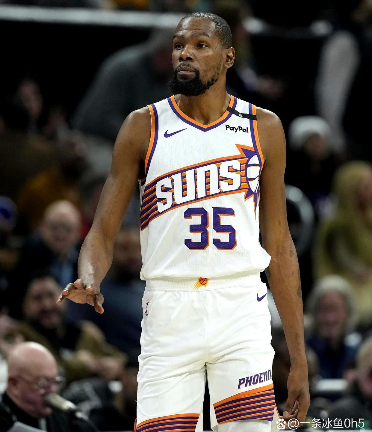 九游体育-杜兰特新星回归赛场表现惊艳，掘金未来可期！的简单介绍