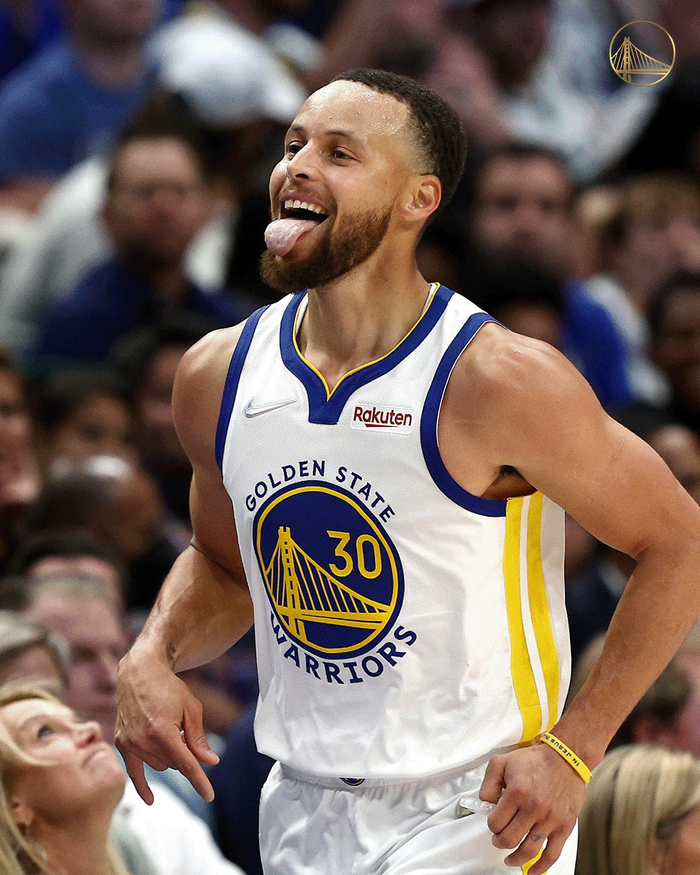 九游-德罗巴关键节点战术调整，独行侠带队取胜！的简单介绍